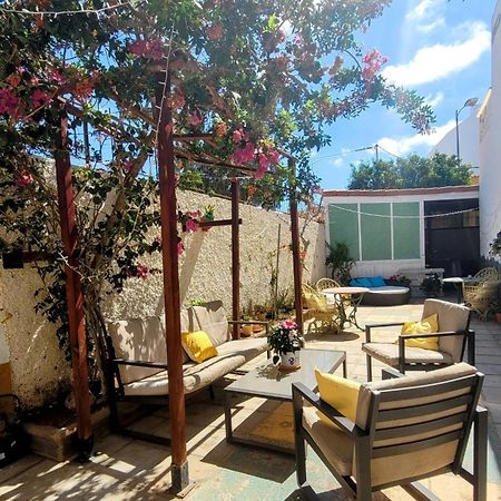 Eden Guesthouse Sardina Bagian luar foto
