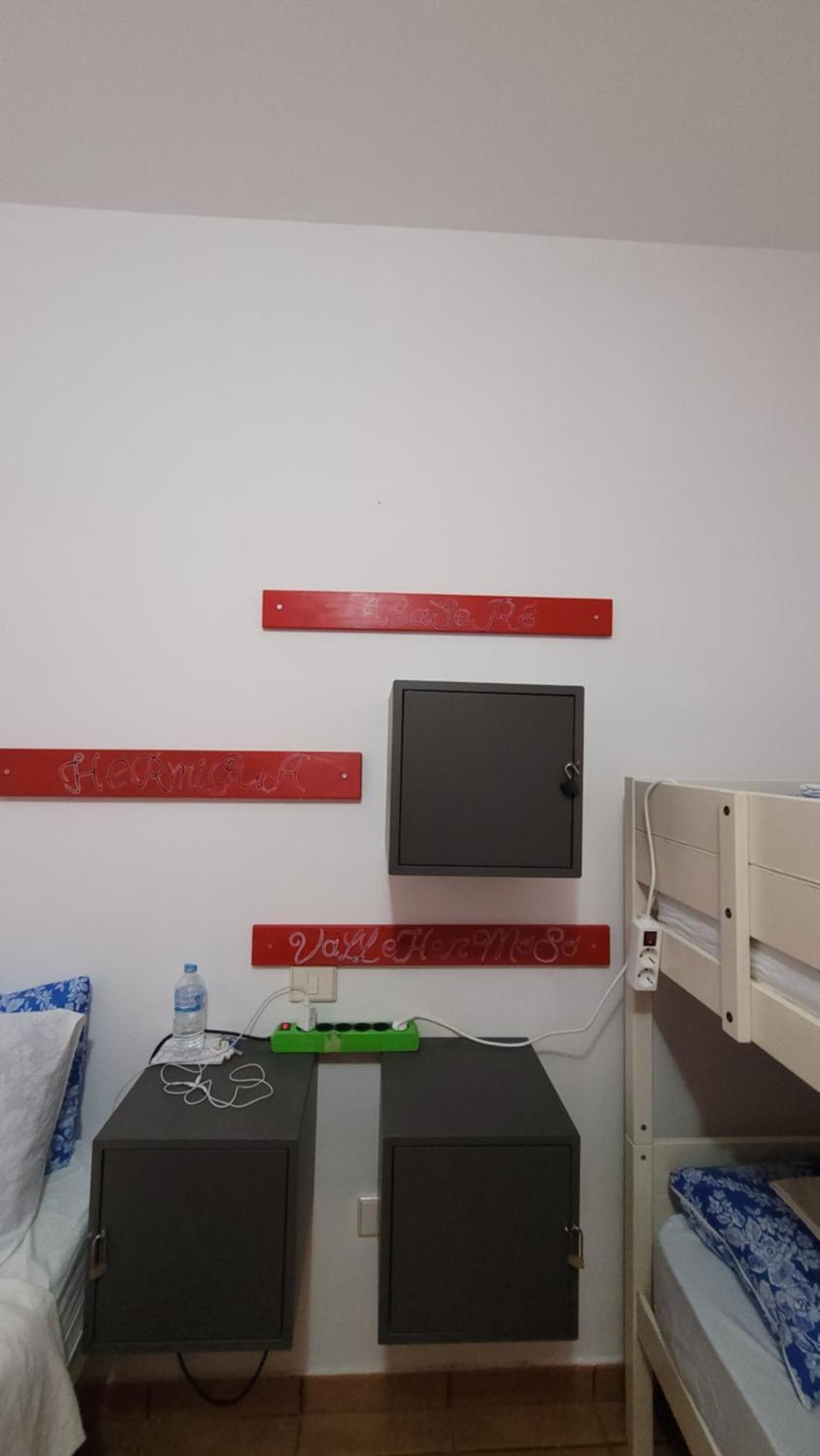 Eden Guesthouse Sardina Ruang foto