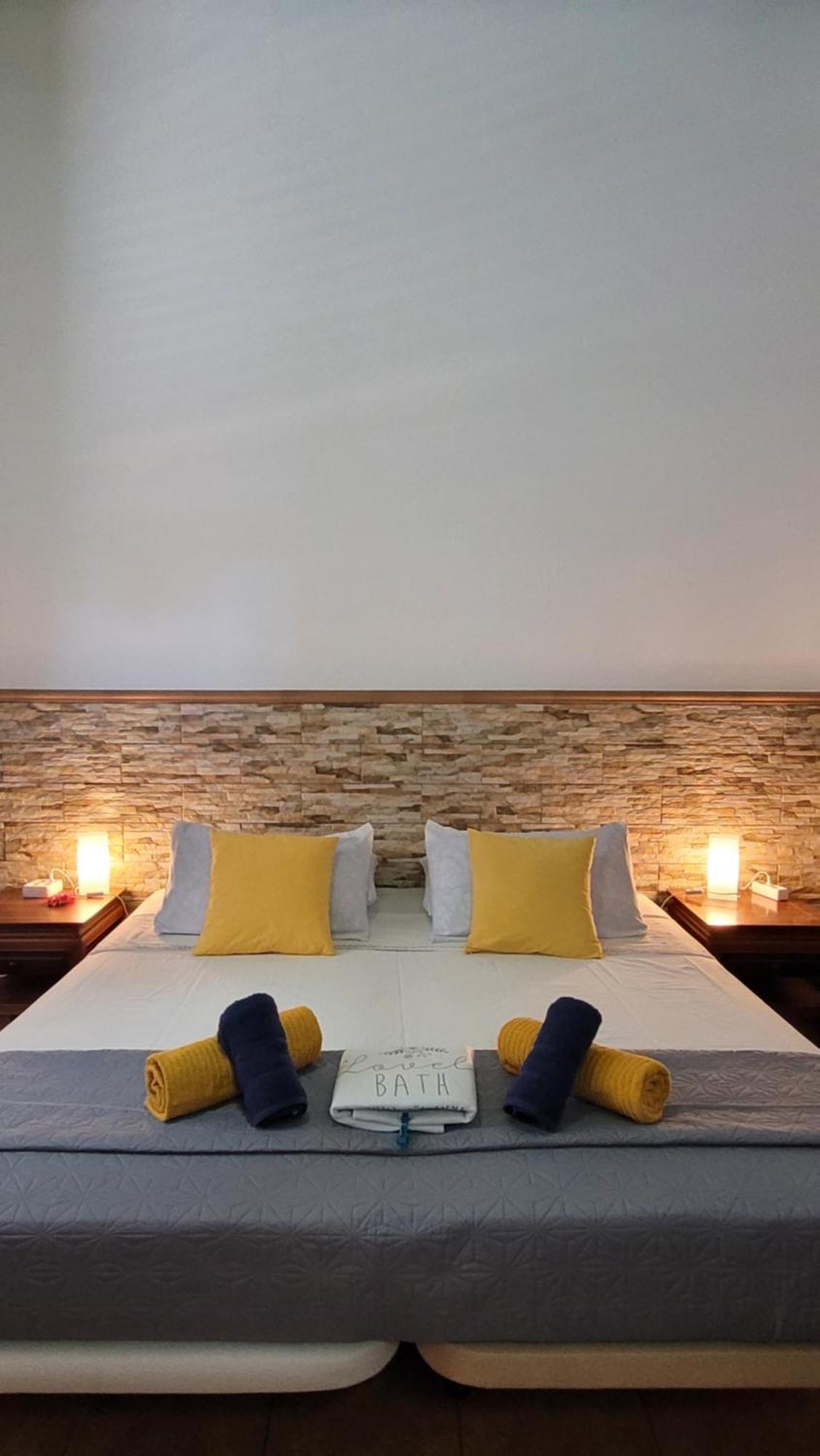 Eden Guesthouse Sardina Bagian luar foto